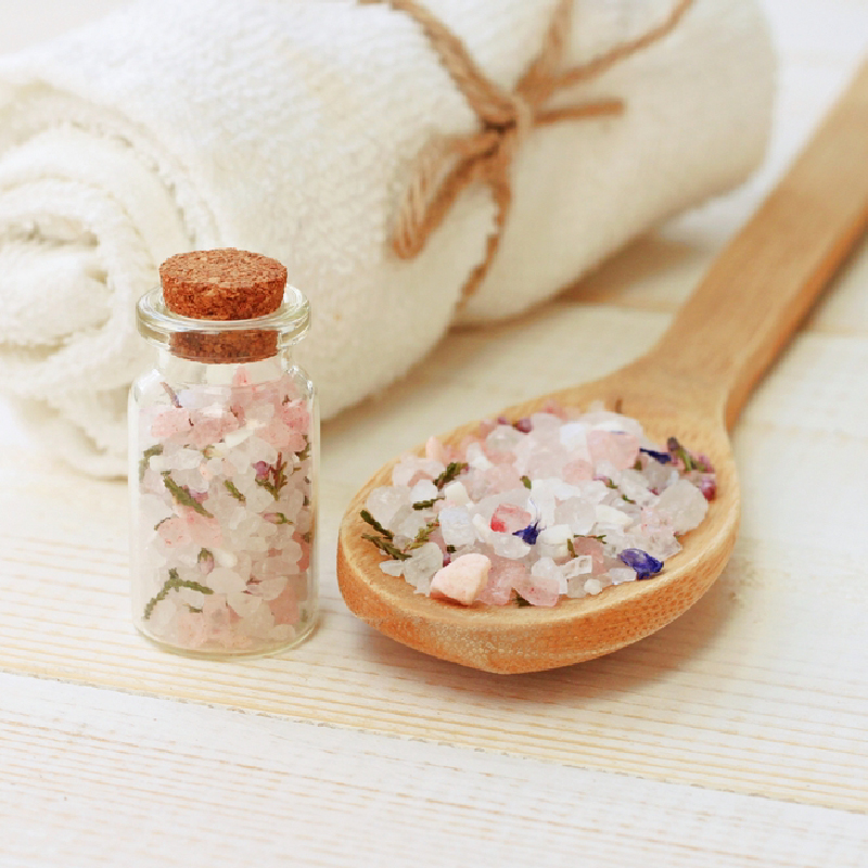 Benefits of an Epsom Salt Bath for Detox